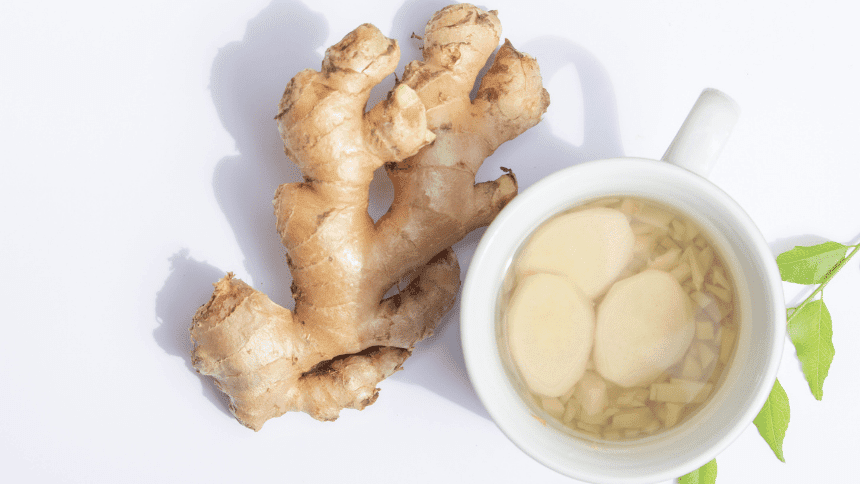 Zázvorový čaj jako lék proti bolesti v krku.