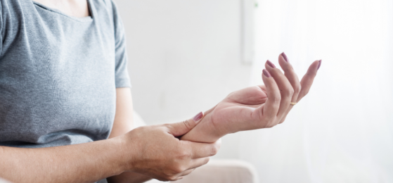 Bolest zápěstního kloubu.