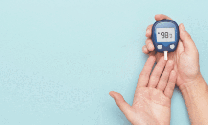 měření cukru v krvi přístrojem.