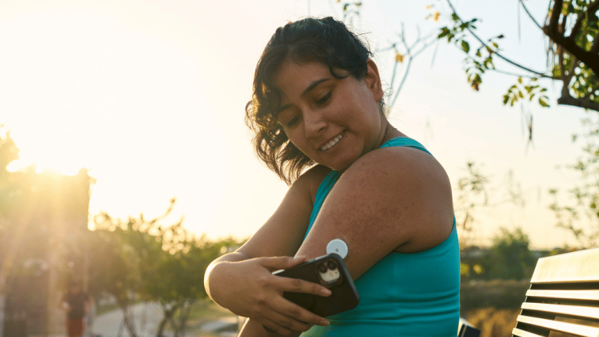 Měření cukru v krvi.