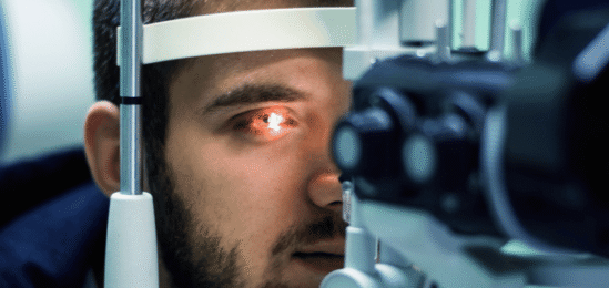 Vyšetření očním lékařem.