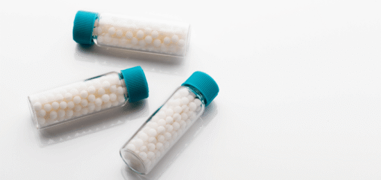 Lahvičky s homeopatiky.