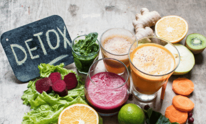 Detox z ovoce a zeleniny.