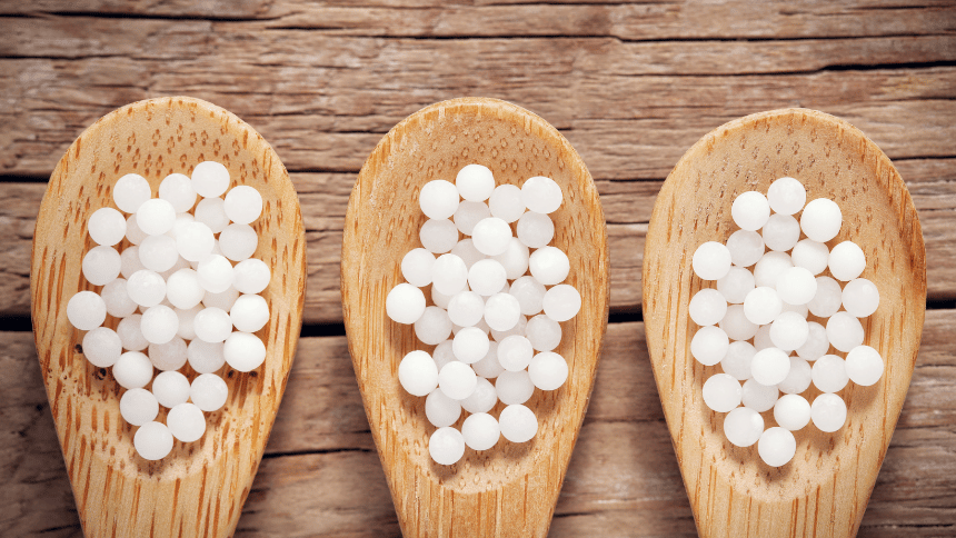 Lžičky s homeopatiky.