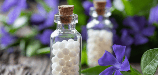 Lahvička s homeopatikem.